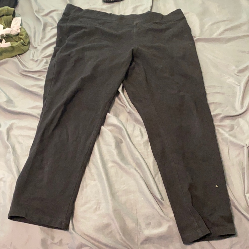 Black leggings